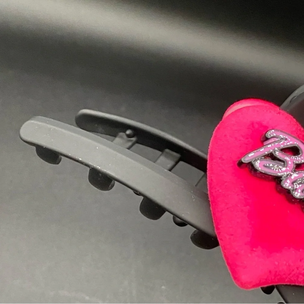 Barbie Black Matte and Hot Pink 5in Hair Claw Clip- NWOT